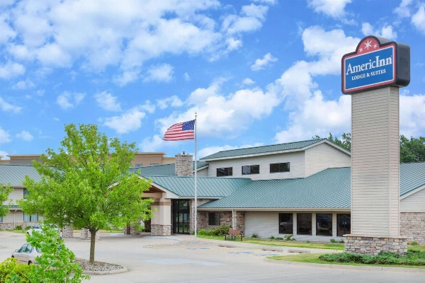 AmericInn by Wyndham Ankeny/Des Moines image 2